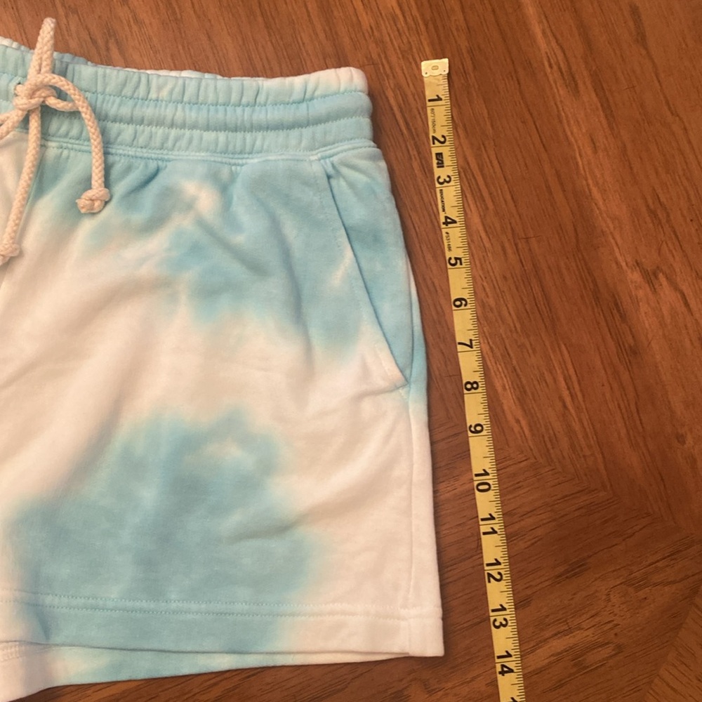 LOU & GREY TIE DYE SHORTS - Picture 4 of 10